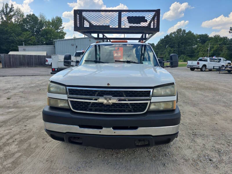 chevrolet silverado 3500 chassis cab 2006 1GBJC34DX6E174166 image chevrolet silverado 3500 chassis cab 2006 1GBJC34DX6E174166 image